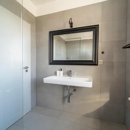 Affittacamere Penzionzemianskydvor Surovce