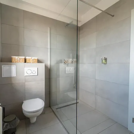 Penzionzemianskydvor 3* Surovce